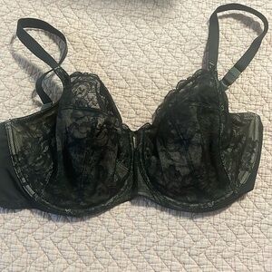 Natori black lacy bra